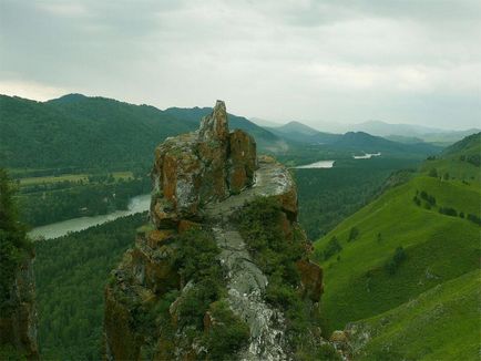 Гора чортів палець