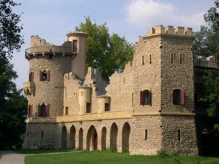 Castelul medieval gotic al ghețarului ceh