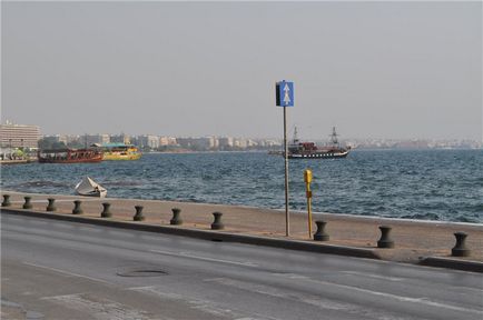 Greece off-line - водоспад в Едессі і салоніки