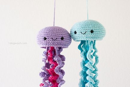 Jucărie meduze amigurumi croșetat