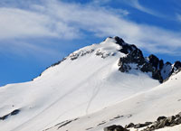 Яка найвища гора Піренеїв