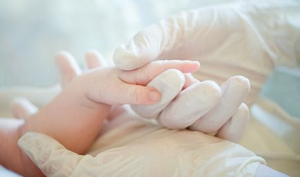 Care sunt reflexele necondiționate ale nou-născuților