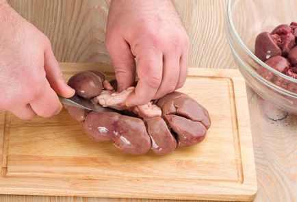 Hogyan és mennyit kell főzni a marha vesék, amíg a főtt (marha) Hogyan és mennyit kell főzni, amíg a főtt marhahús vesék