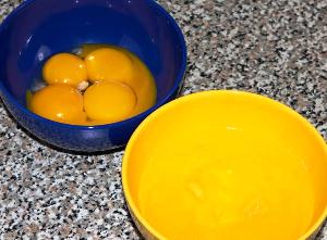 Як відокремити білок від жовтка покроковий кулінарний рецепт