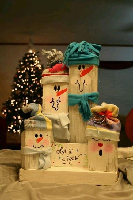Як зробити іграшку-саморобку сніговика з дерева з дітьми для будинку