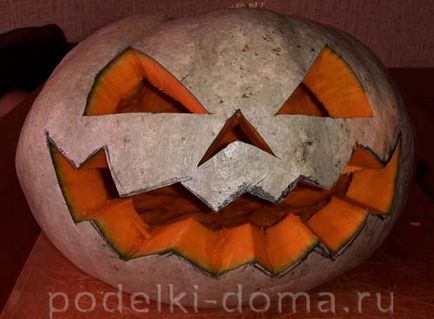 Cum sa faci o lampa pentru jack de la dovleac la Halloween, o cutie de idei si clase de maestru