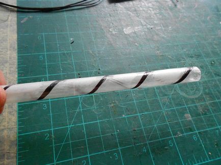 Cum se face un creion tubular pentru aripa detașabilă