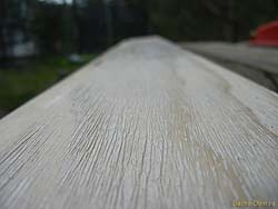 Cum de a îmbătrâni vopseaua pe o suprafață de lemn