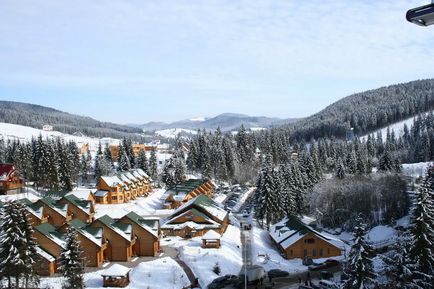 Cât de distractiv și interesant este să vă relaxați cu copiii din Carpați, hotelul 