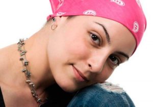 Modul în care părul privește după chimioterapie, consecințele pe fotografie
