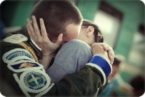 Як зустріти хлопця з армії, психологія відносин - любов і відносини