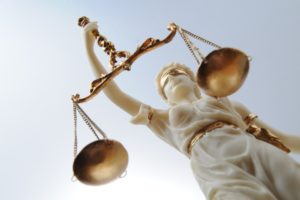Hogyan lehet visszaállítani a bírósági költségek - Ügyvédi Iroda - üzleti partner (vissza a bírósági költségek) Hogyan lehet visszaállítani a bírósági költségek - Ügyvédi Iroda - üzleti partner