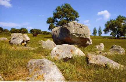 Кінь-камінь і Ішутінського городище в тульської області