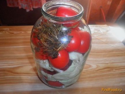 Conserve de rosii cu varza si o reteta de sfeclă roșie cu o fotografie