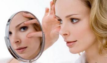 Măști și creme cosmetice pentru îngrijirea pielii din jurul ochilor