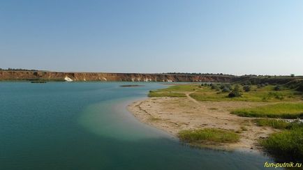 Locurile frumoase - un lac albastru din Samara, trăiesc interesant