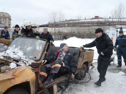 Курси первинної підготовки рятувальників московської служби порятунку, thriller