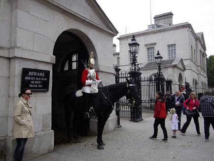 Londra Garda regală și schimbarea gardei