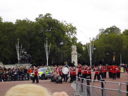 Londra Garda regală și schimbarea gardei