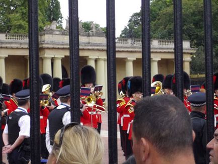 Londra Garda regală și schimbarea gardei