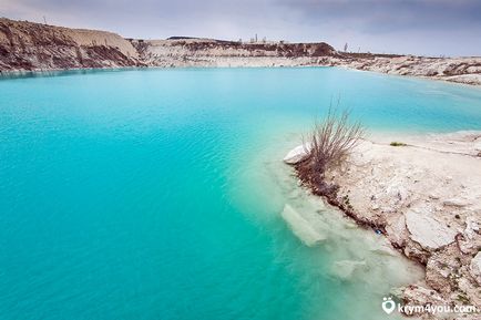 Lacul marțian, lac de marmură