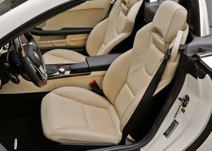 Mercedes SLK 2013 (leírások, fényképek video, teszt, az ár és a csomagolás), értékelés alapján az autótulajdonosok