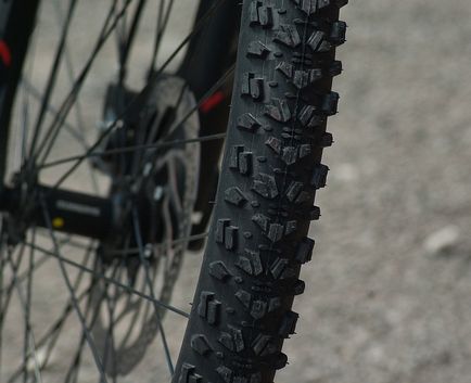 Reglarea și verificarea frânelor disc pe bicicletă