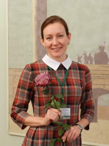 Novoselova Julia Galimzhanovna (Moszkva) - Oroszország pedagógus a 2016 (nevelő) Novoselova Julia Galimzhanovna (Moszkva) - Oroszország pedagógus a 2016