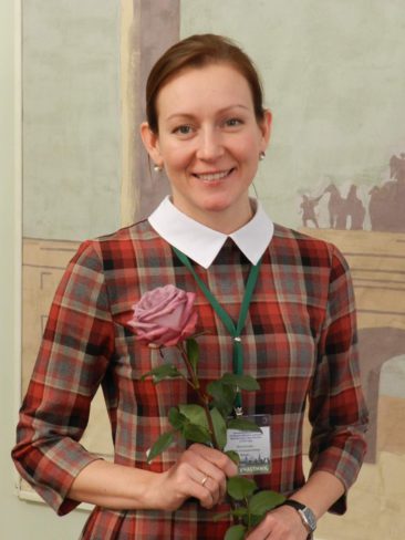Novoselova Julia Galimzhanovna (Moszkva) - Oroszország pedagógus a 2016 (A személyzet a kerületi tanács) Novoselova Julia Galimzhanovna (Moszkva) - Oroszország pedagógus a 2016