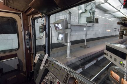 Egy nap metro operátor (43 fotó) (driver) Egy nap metro operátor (43 fotó)