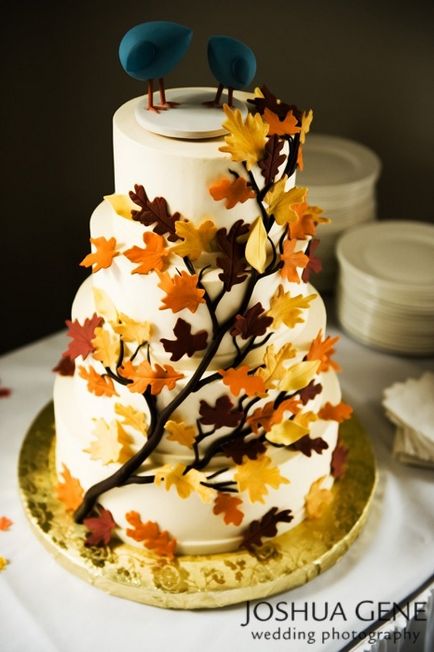 Осінній весільний торт
