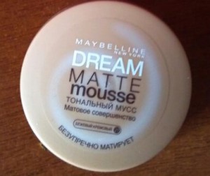 Review, felülvizsgálja tonális mousse Maybelline egy sor álom párja (matt tökéletesség)