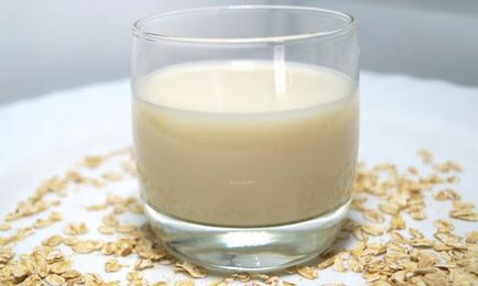 Вівсяне молочко - користь, шкода, рецепт в домашніх умовах