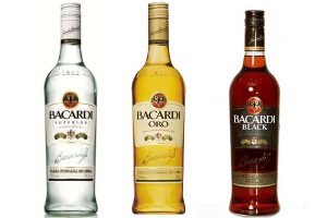 Pina Colada - alkoholos koktél kókusztejjel recept (kókusz) Pina Colada - alkoholos koktél kókusztejjel recept