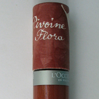 Помади і блиски pivoine flora, l'occitane