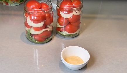 Tomate în gelatină pentru iarnă