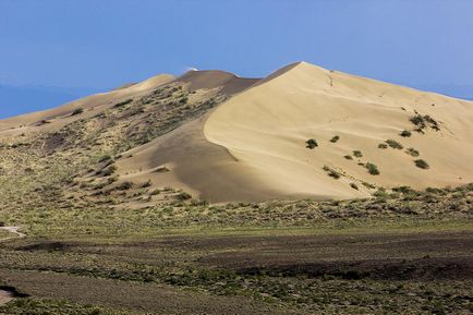 Cântând barkhan, zhetisu