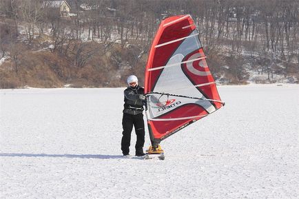 Avantajele windsurfingului de iarnă pentru începători