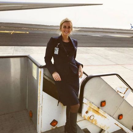 Прекрасна стюардеса скандинавських авіаліній (36 фото) - Трініксі