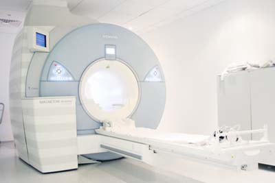 Alávetni MRI és CT a Tudományos Központ Szívsebészeti elnevezett (sebészet) Alávetni MRI és CT a Tudományos Központ Szívsebészeti nevű