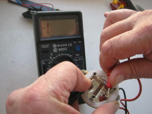 Repararea cazanului electric cu mâinile proprii