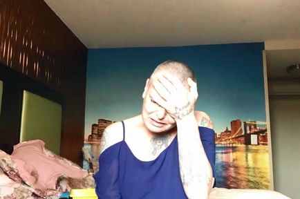 Sinéad O'Connor elismerte, hogy az elmúlt két évben, megpróbált öngyilkos, mert a (ismerte) Sinéad O'Connor elismerte, hogy az elmúlt két évben, megpróbált öngyilkos, mert a