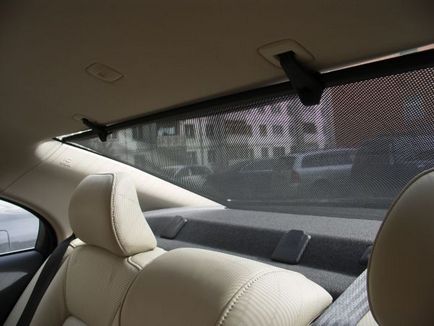 Perdele pentru autoturisme pe tipurile de ferestre din spate, funcții, tipuri de fixare
