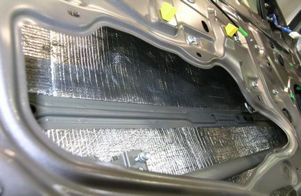 Hangszigetelés Toyota Camry V55 Fotóriport - komfort technológia (Camry) Hangszigetelés Toyota Camry V55 Fotóriport - komfort technológia