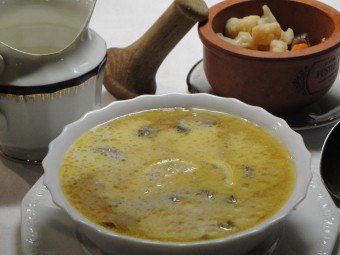 Суп пюре з цвітної капусти 5 рецептів