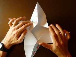 Scheme și fotografii de cutii mici de origami de diferite detalii