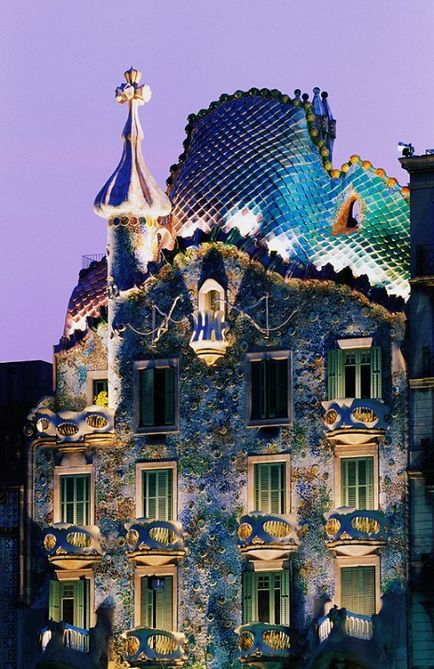 Творіння гауди будинок Бальо в Барселоні (30 фото)