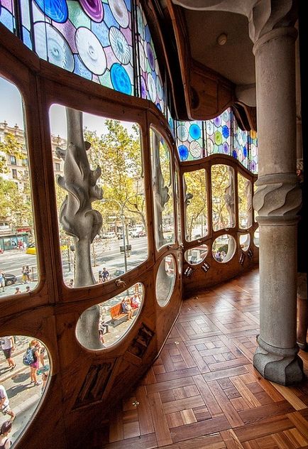 Creație Gaudí Casa Batlló în Barcelona (30 fotografii)