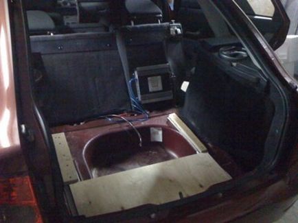 Instalarea subwoofer-ului pe hatchback-ul proroy