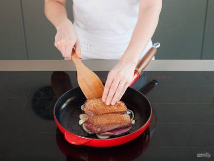 Kacsa káposztával és burgonyával - lépésről lépésre recept fotó (szakács) Kacsa káposztával és burgonyával - lépésről lépésre recept fotók
